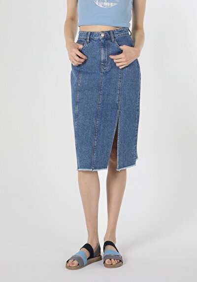 Afficher les détails de Jupe Denim Slim Fit    Femme