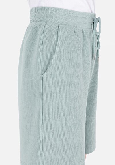 Image de Short Vert Regular Fit Femme