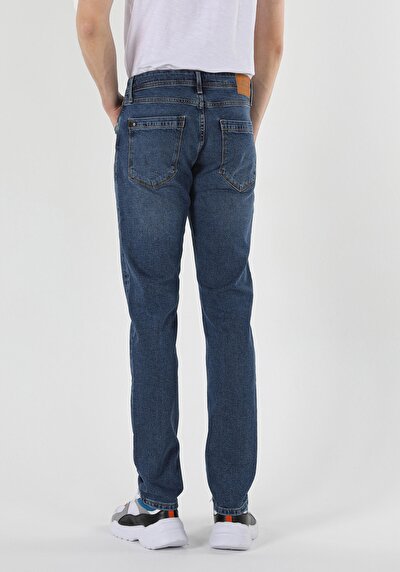 Image de 044 Karl Pantalon Denim Straight Leg  En  Straight Fit Homme