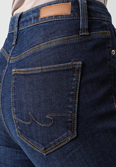Image de 759 Lara Pantalon Denim Skinny  Leg  En  Super Slim Fit Femme