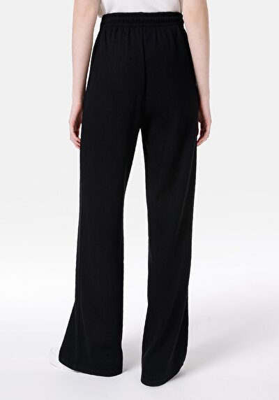 Image de Pantalon De Survêtement Noir  Femme
