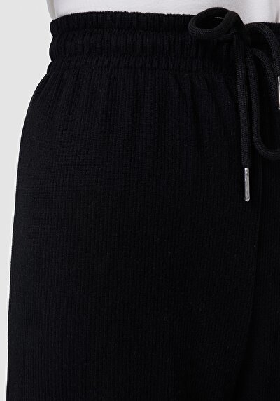 Image de Pantalon De Survêtement Noir  Femme