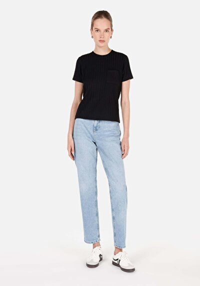 Image de T-shirt À Manches Courtes Noir Regular Fit Droit Femme
