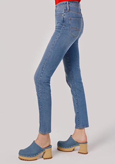 Image de 703 Carla Pantalon  Straight Leg  En  Slim Fit Femme