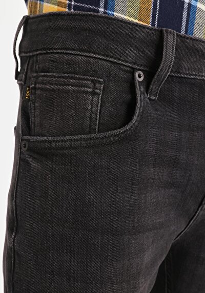 Image de 044 Karl Pantalon  Straight Leg Low Rise En Jean Straight Fit Homme