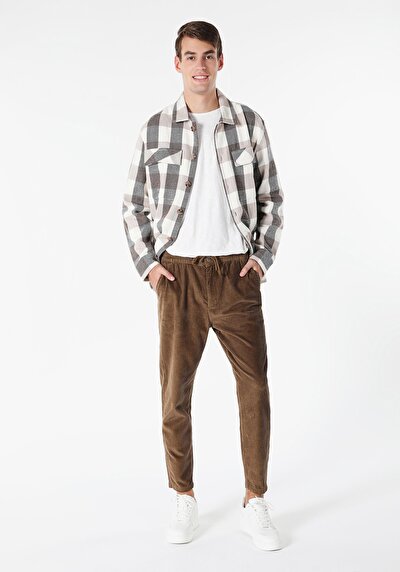 Afficher les détails de Pantalon Marron Düz Paça  En  Regular Fit Homme
