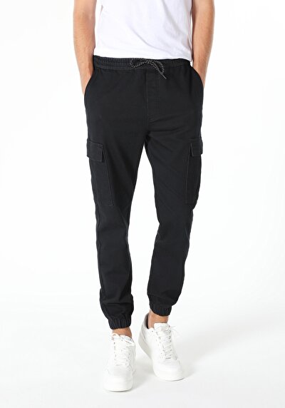 Image de Pantalon Noir Lastikli  En  Slim Fit Homme