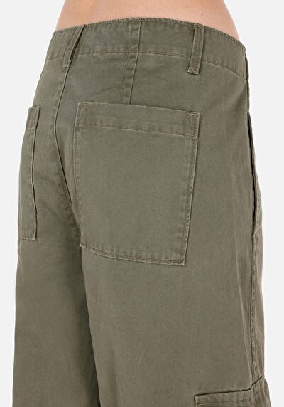 Afficher les détails de Pantalon Kaki Wide Leg High Rise En Sergé Regular Fit Femme