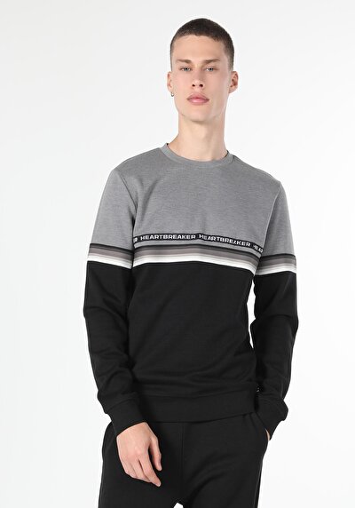 Afficher les détails de Pull-over Noir Slim Fit  Homme