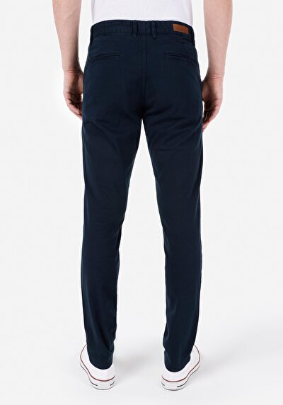 Image de Pantalon Straight Leg Medium Rise En Gabardine Slim Fit Homme
