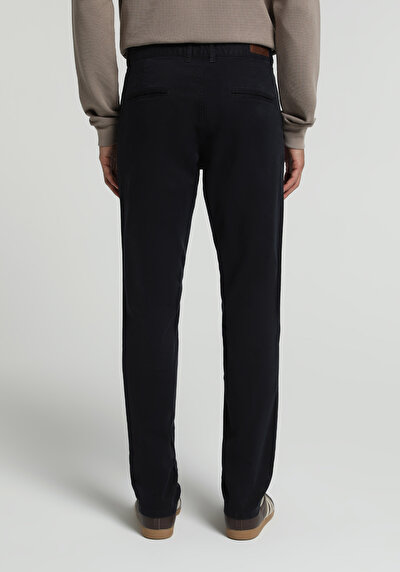 Image de Pantalon Marine Straight Leg Medium Rise En Gabardine Slim Fit Homme