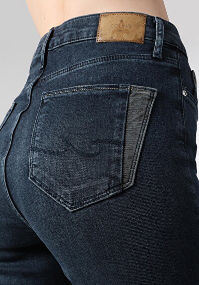 Afficher les détails de 703 Carla Pantalon Bleu   En  Slim Fit Femme