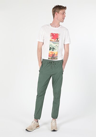 Afficher les détails de Pantalon Vert   En   Homme