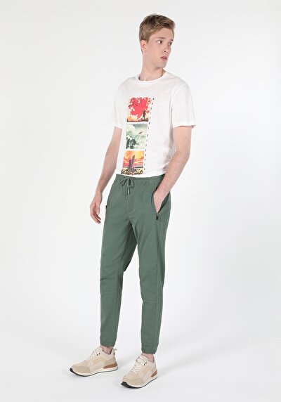Afficher les détails de Pantalon Vert   En   Homme