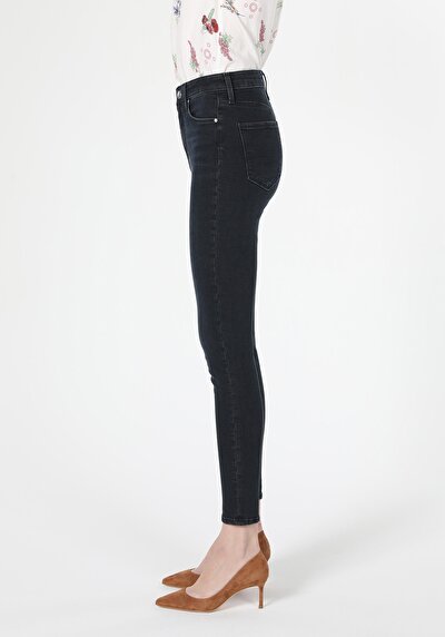 Image de 760 Diana Pantalon Bleu Foncé En Skinny Fit Femme