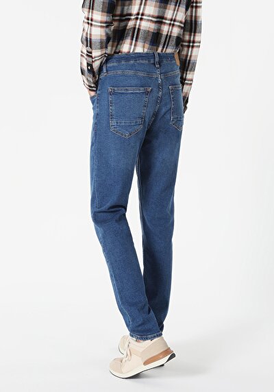 Image de 067 Jack Pantalon Bleu Foncé Tapered Leg En Regular Fit Homme