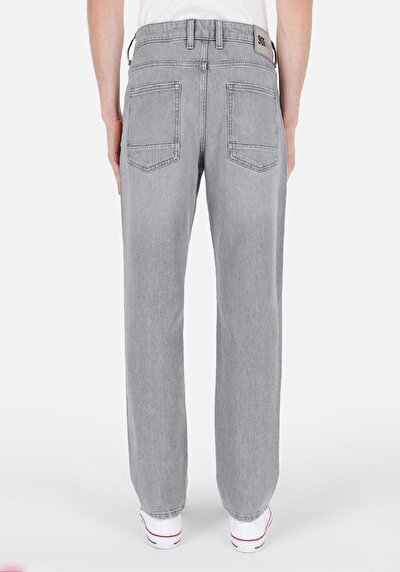 Image de 046 Marco Pantalon Gris Düz Paça Medium Rise En Jean Loose Straight Fit Homme
