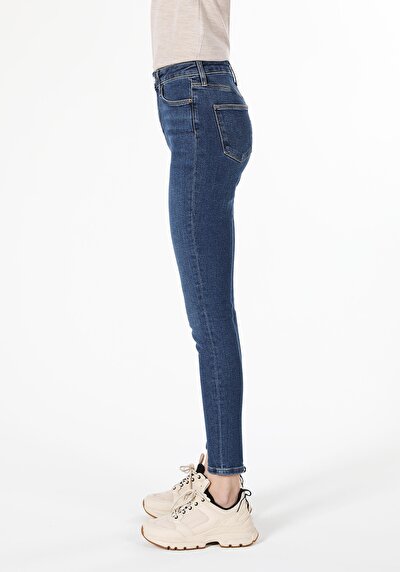 Image de 760 Diana Pantalon Denim En Skinny Fit Femme