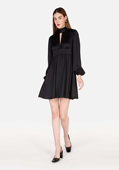 Image de Robe Noir Regular Fit Manches Longues Mini Sergé Femme