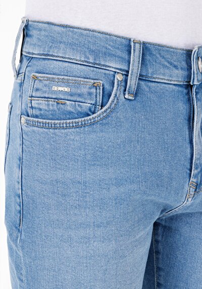Afficher les détails de Short Bleu Slim Fit Homme