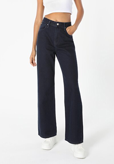 Afficher les détails de 970 Berry Pantalon Denim   En  Regular Fit Femme