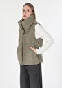 thumb-Afficher les détails de Gilet Vert Regular Fit Femme