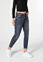 thumb-Afficher les détails de 893 Julia Pantalon Denim Tapered Leg  En  Boyfriend Fit Femme