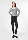 thumb-Afficher les détails de 896  Maria Pantalon Denim Tapered Leg  En  Mom Fit Femme