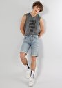thumb-Afficher les détails de Short Denim Regular Fit Homme