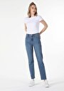 thumb-Afficher les détails de 893 Julia Pantalon Denim Tapered Leg  En  Boyfriend Fit Femme