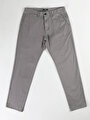 thumb-Afficher les détails de Pantalon Gris Straight Leg Medium Rise En Chino Regular Fit Homme