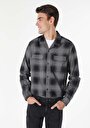 thumb-Afficher les détails de Chemise À Manches Longues Noir    Homme