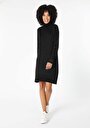 thumb-Afficher les détails de Robe Noir Regular Fit    Femme
