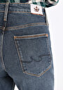 thumb-Afficher les détails de 891 Maya Pantalon Bleu Tapered Leg  En  Slim Fit Femme
