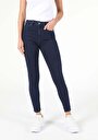 thumb-Afficher les détails de 760 Diana Pantalon Denim Skinny  Leg  En  Super Slim Fit Femme