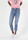 thumb-Afficher les détails de 893 Julia Pantalon Denim Tapered Leg  En  Boyfriend Fit Femme