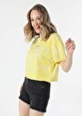thumb-Afficher les détails de T-shirt À Manches Courtes Jaune Comfort Fit  Femme