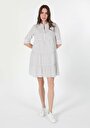 thumb-Afficher les détails de Robe Blanc Regular Fit    Femme