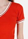 thumb-Afficher les détails de T-shirt À Manches Courtes Rouge Slim Fit Droit Femme