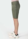 thumb-Afficher les détails de Short Vert Regular Fit Homme