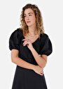 thumb-Afficher les détails de Robe Noir Regular Fit    Femme