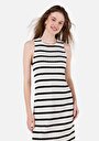 thumb-Afficher les détails de Robe Noir Regular Fit Manches Courtes   Femme