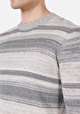 thumb-Afficher les détails de Pull Gris Regular Fit Manches Longues  Homme