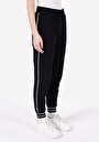 thumb-Afficher les détails de Pantalon De Survêtement Noir Regular Fit Femme
