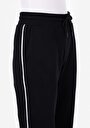 thumb-Afficher les détails de Pantalon De Survêtement Noir Regular Fit Femme