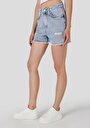 thumb-Afficher les détails de Short Bleu Regular Fit Femme