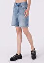 thumb-Afficher les détails de Short Denim Regular Fit Femme