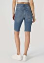 thumb-Afficher les détails de Short Bleu Slim Straight Fit Femme