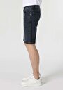 thumb-Afficher les détails de Short  Straight Fit Homme