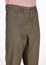 thumb-Afficher les détails de Pantalon Vert Uzun Medium Rise En  Regular Fit Homme